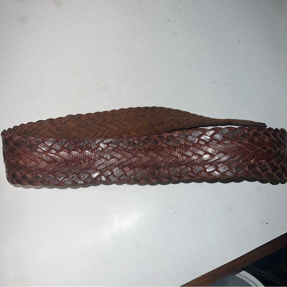 Vntg Four Winds Trading Co Leather Belt 39 In View 3